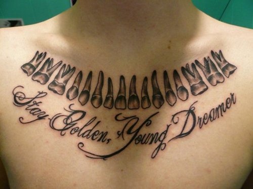 tatuagem de dentes