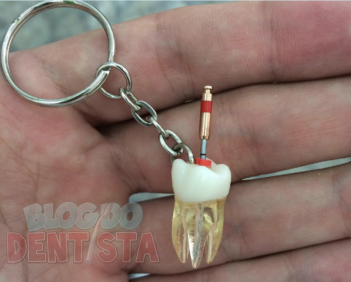 CHAVEIRO DE DENTISTA